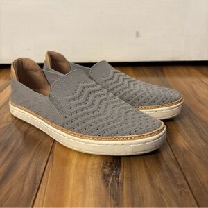 UGG Sammy Chevron Gray Women's Slip-On Flats